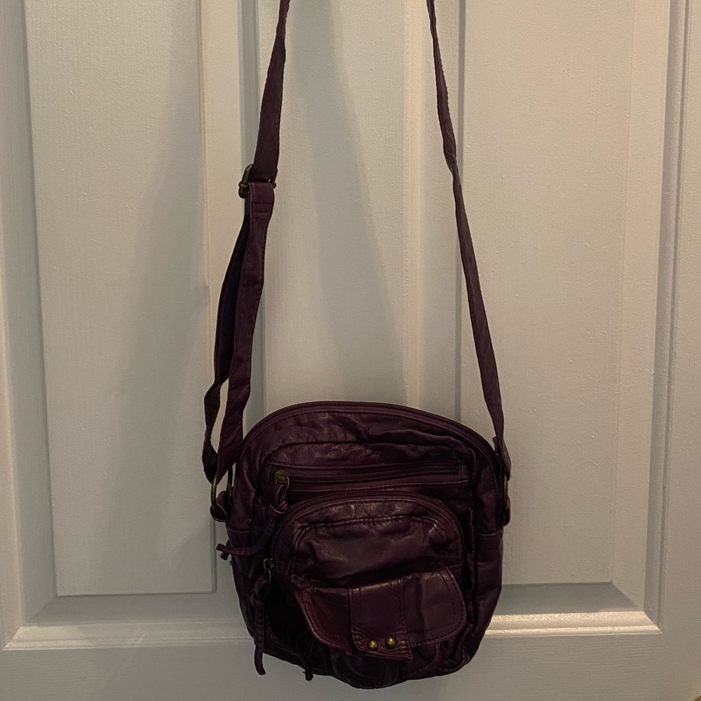 Mossimo Supply Co. Women Purple Small Shoulder Cross Body Bag